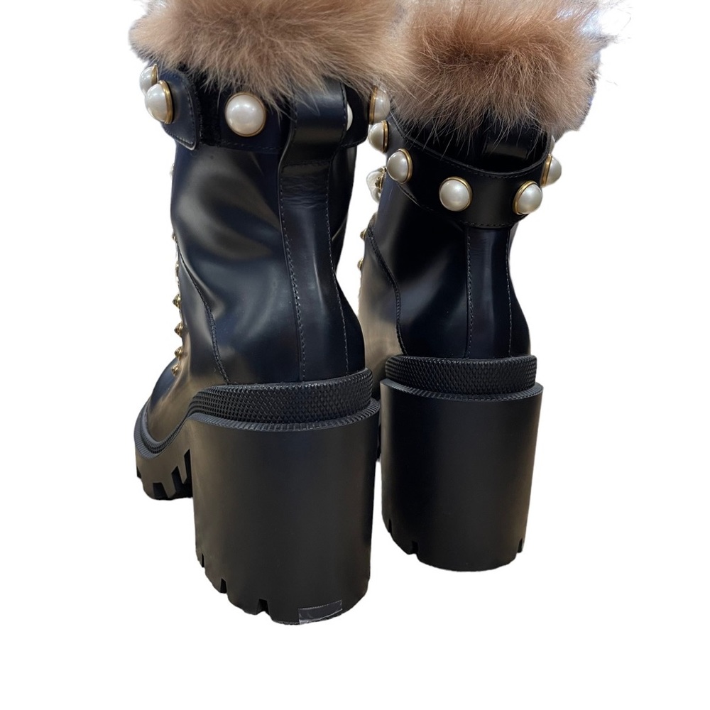 GUCCI
Calfskin Fur Pearl Lace Up Combat Ankle Boots 36 Black - Picture 4 of 7
